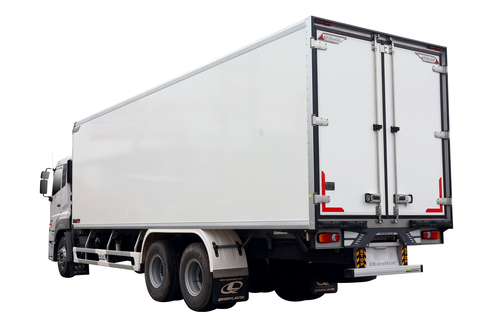 xe_tai_ud_3_chan_CDE280_thung_đông lanh